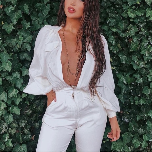 - House of CB Delilah WHITE BALLOON SLEEVE JUMPSUIT